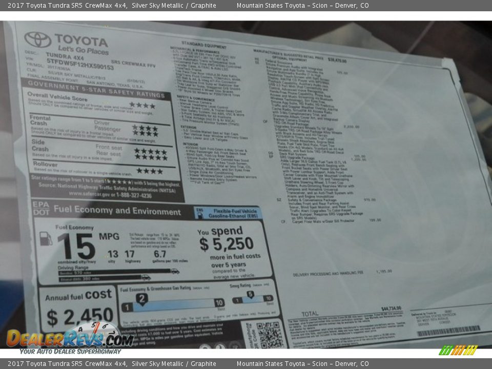 2017 Toyota Tundra SR5 CrewMax 4x4 Silver Sky Metallic / Graphite Photo #10