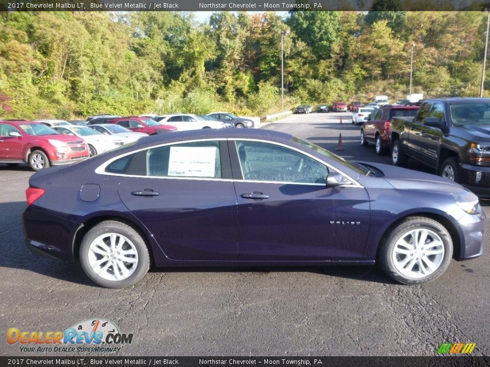 2017 Chevrolet Malibu LT Blue Velvet Metallic / Jet Black Photo #4