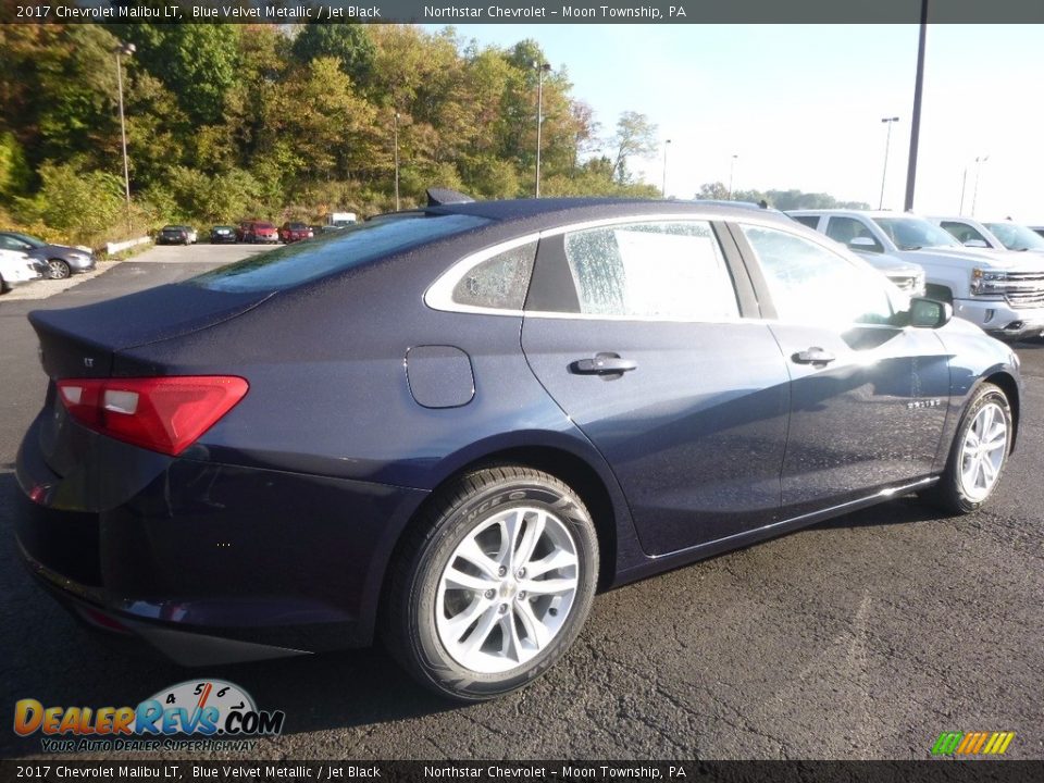 2017 Chevrolet Malibu LT Blue Velvet Metallic / Jet Black Photo #5