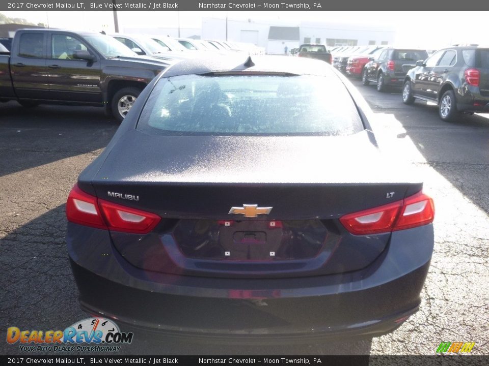2017 Chevrolet Malibu LT Blue Velvet Metallic / Jet Black Photo #6