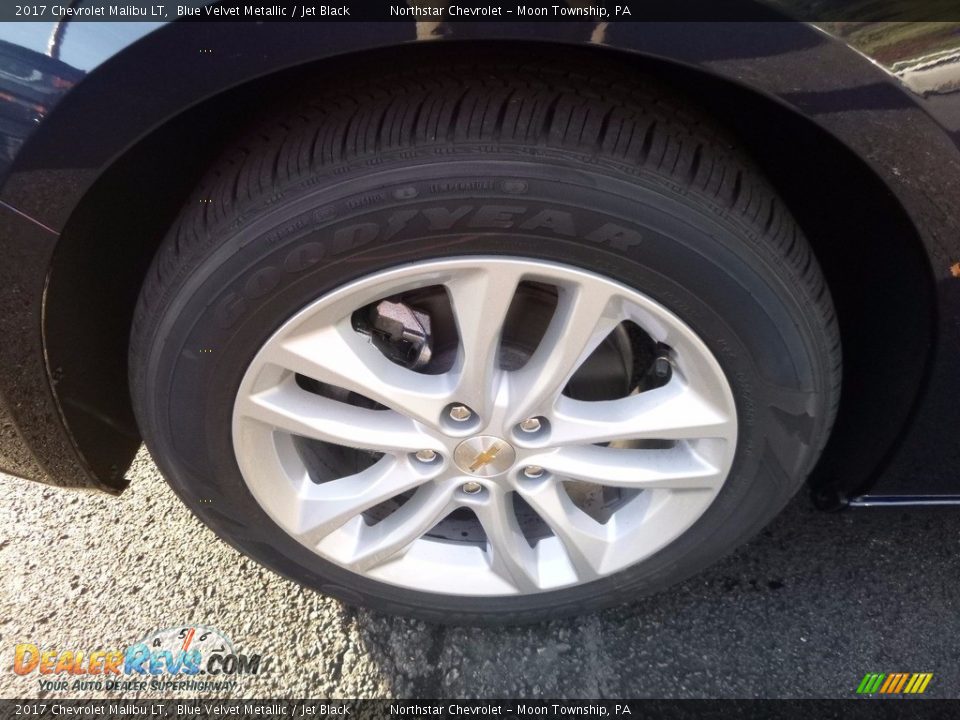 2017 Chevrolet Malibu LT Blue Velvet Metallic / Jet Black Photo #9