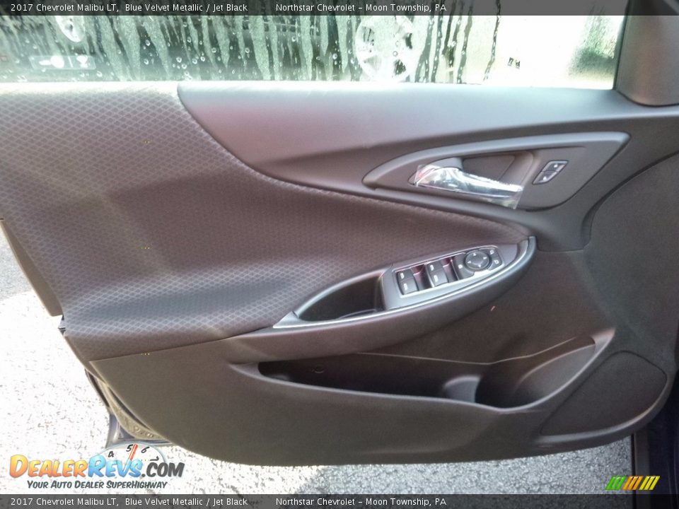 2017 Chevrolet Malibu LT Blue Velvet Metallic / Jet Black Photo #13