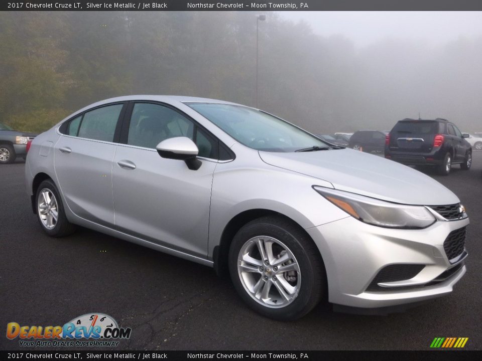 2017 Chevrolet Cruze LT Silver Ice Metallic / Jet Black Photo #3