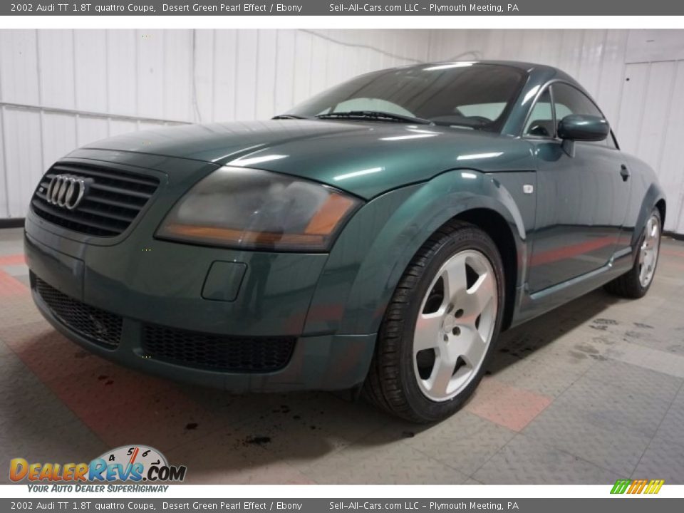 Front 3/4 View of 2002 Audi TT 1.8T quattro Coupe Photo #3