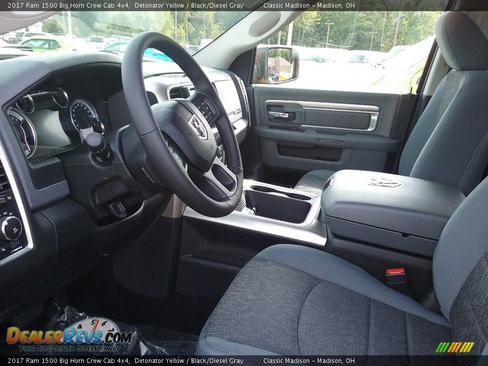Black/Diesel Gray Interior - 2017 Ram 1500 Big Horn Crew Cab 4x4 Photo #4