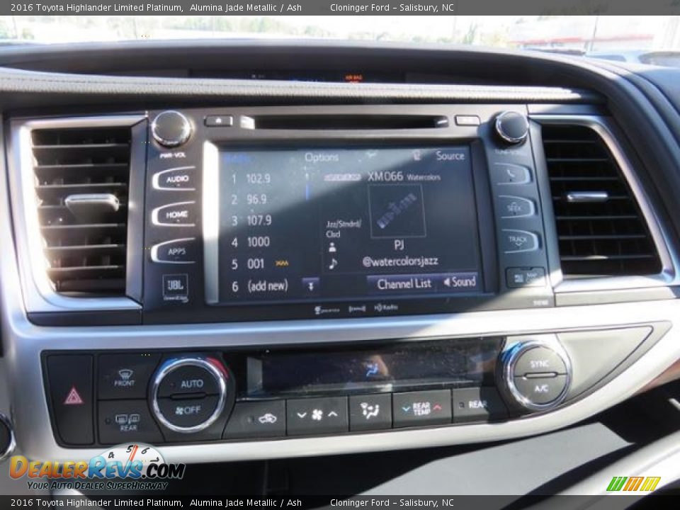 2016 Toyota Highlander Limited Platinum Alumina Jade Metallic / Ash Photo #14