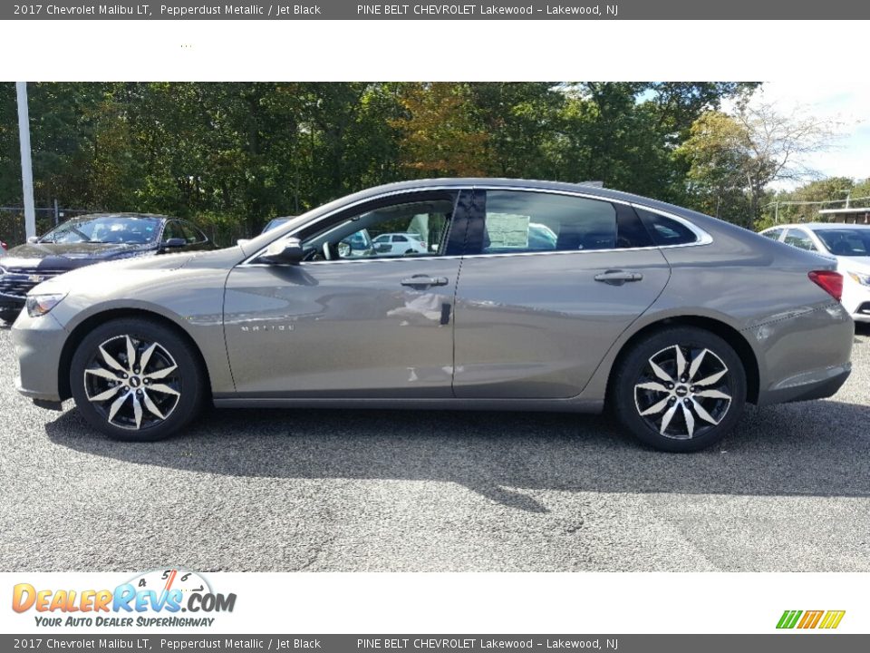 2017 Chevrolet Malibu LT Pepperdust Metallic / Jet Black Photo #3