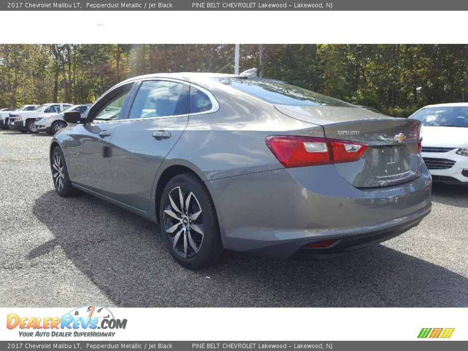 2017 Chevrolet Malibu LT Pepperdust Metallic / Jet Black Photo #4