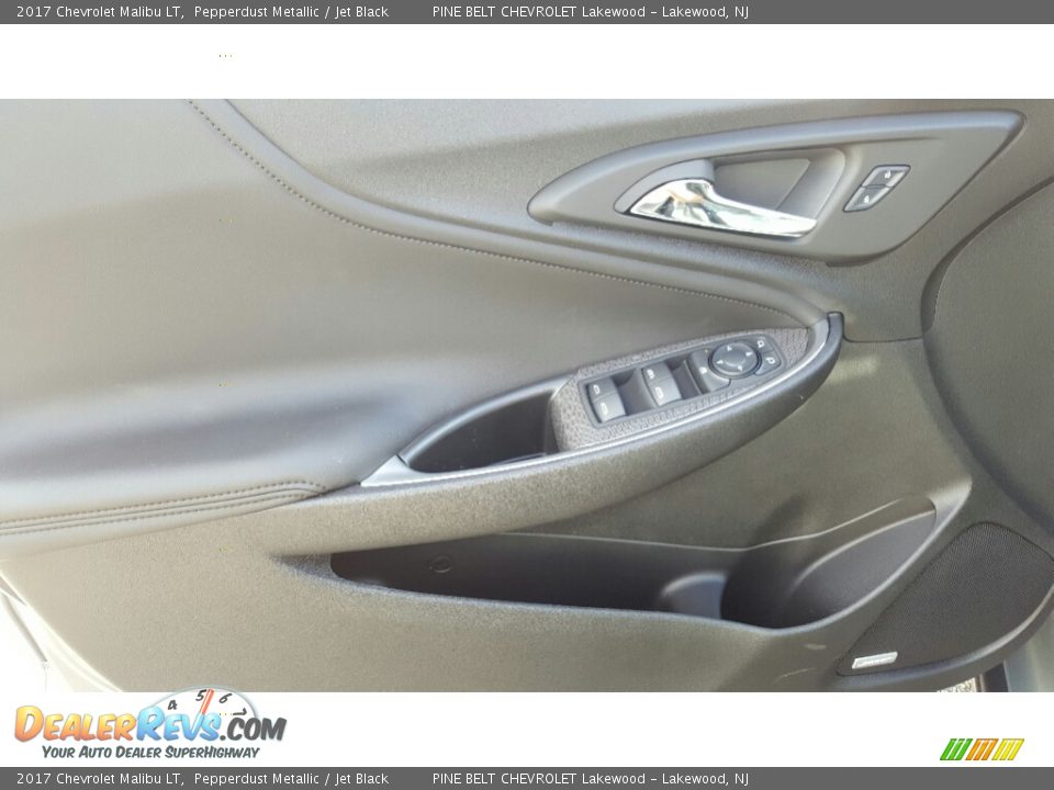 2017 Chevrolet Malibu LT Pepperdust Metallic / Jet Black Photo #6