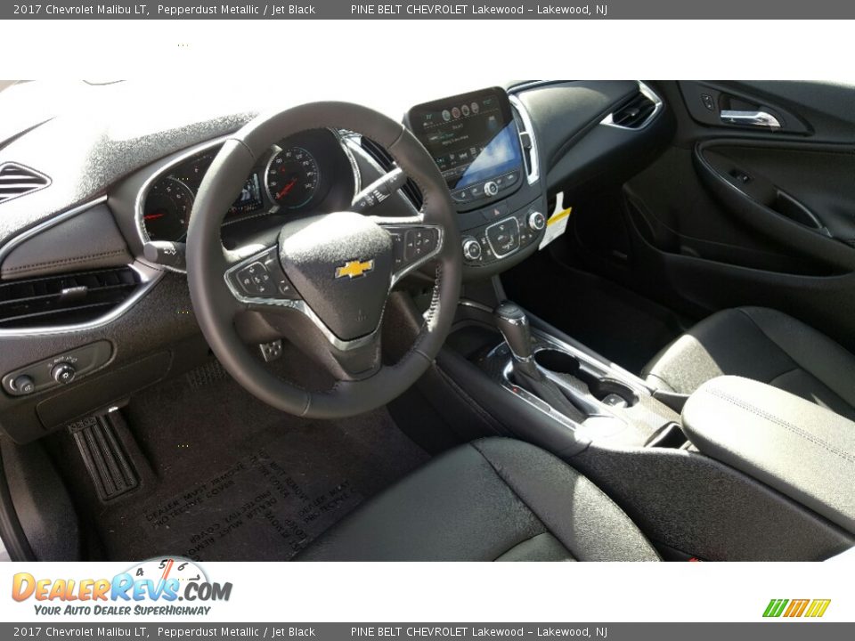 2017 Chevrolet Malibu LT Pepperdust Metallic / Jet Black Photo #9