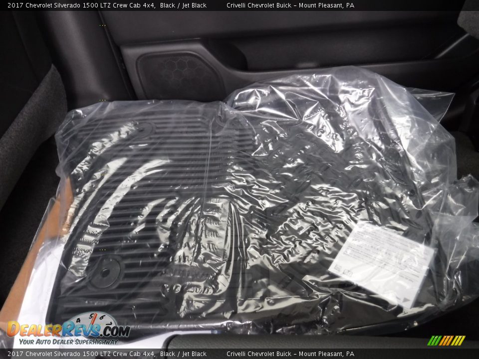 2017 Chevrolet Silverado 1500 LTZ Crew Cab 4x4 Black / Jet Black Photo #27