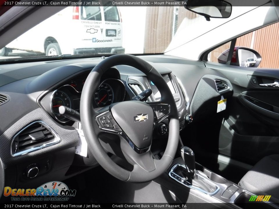 2017 Chevrolet Cruze LT Cajun Red Tintcoat / Jet Black Photo #9