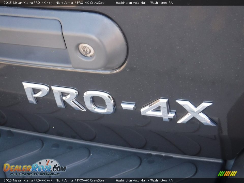 2015 Nissan Xterra PRO-4X 4x4 Night Armor / PRO-4X Gray/Steel Photo #9