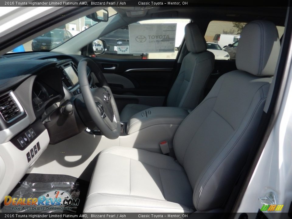 2016 Toyota Highlander Limited Platinum AWD Blizzard Pearl / Ash Photo #3