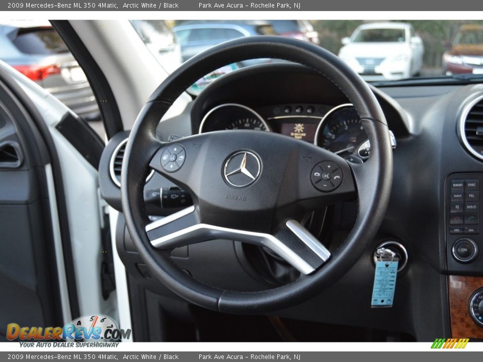 2009 Mercedes-Benz ML 350 4Matic Arctic White / Black Photo #15