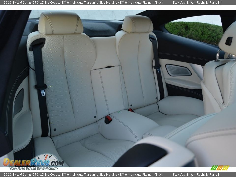 Rear Seat of 2016 BMW 6 Series 650i xDrive Coupe Photo #25