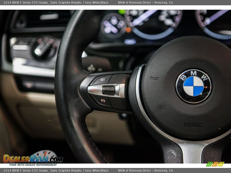 2014 BMW 5 Series 535i Sedan Dark Graphite Metallic / Ivory White/Black Photo #17
