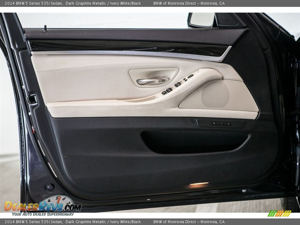 2014 BMW 5 Series 535i Sedan Dark Graphite Metallic / Ivory White/Black Photo #22
