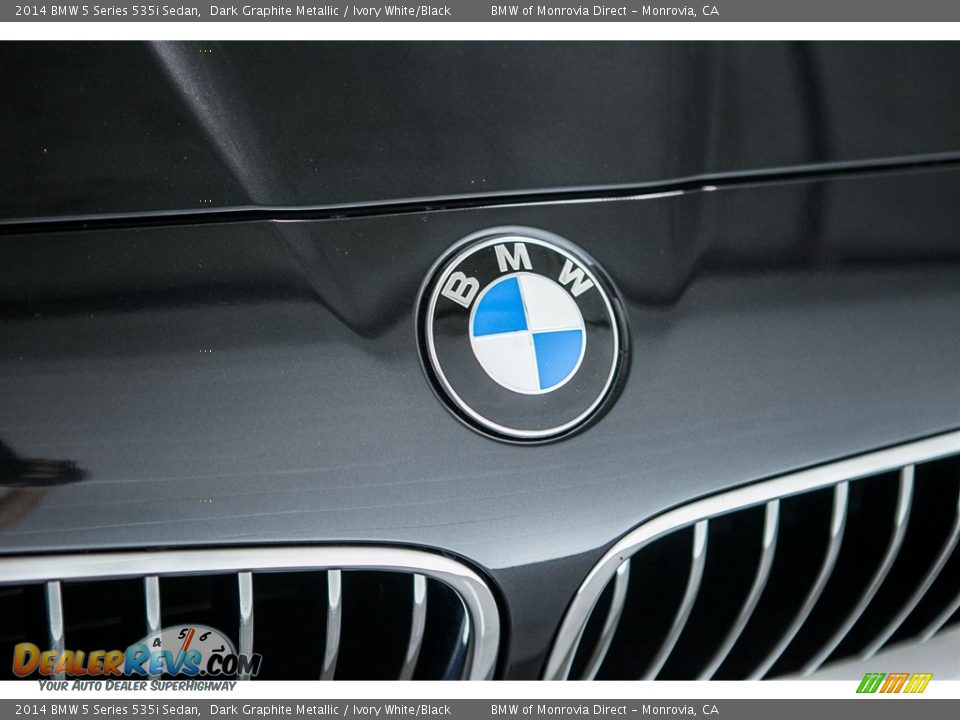 2014 BMW 5 Series 535i Sedan Dark Graphite Metallic / Ivory White/Black Photo #28