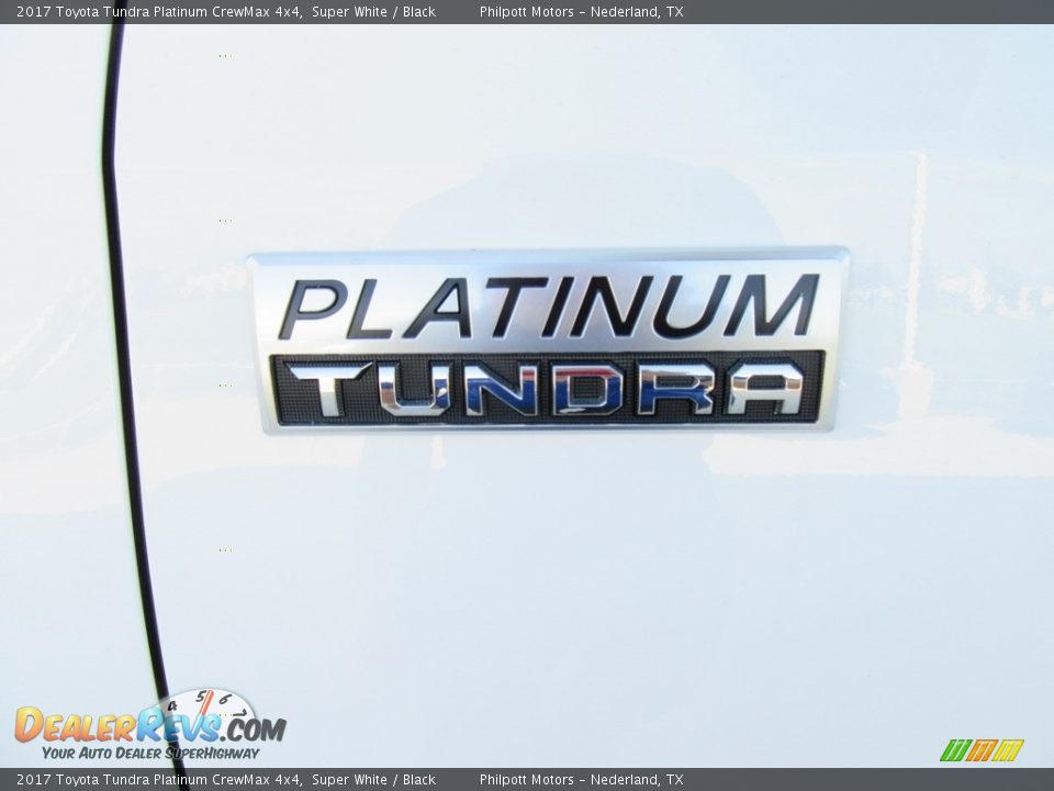 2017 Toyota Tundra Platinum CrewMax 4x4 Logo Photo #14