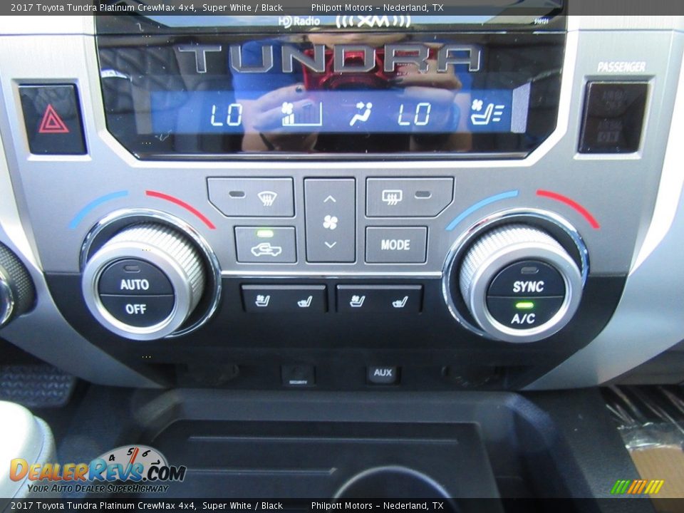 Controls of 2017 Toyota Tundra Platinum CrewMax 4x4 Photo #27