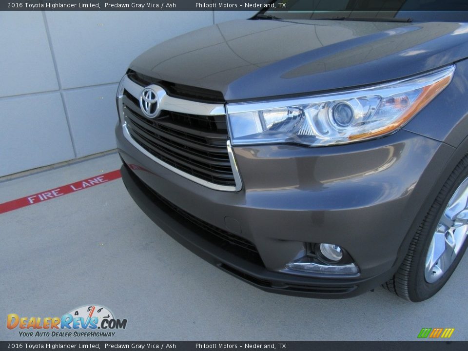 2016 Toyota Highlander Limited Predawn Gray Mica / Ash Photo #10