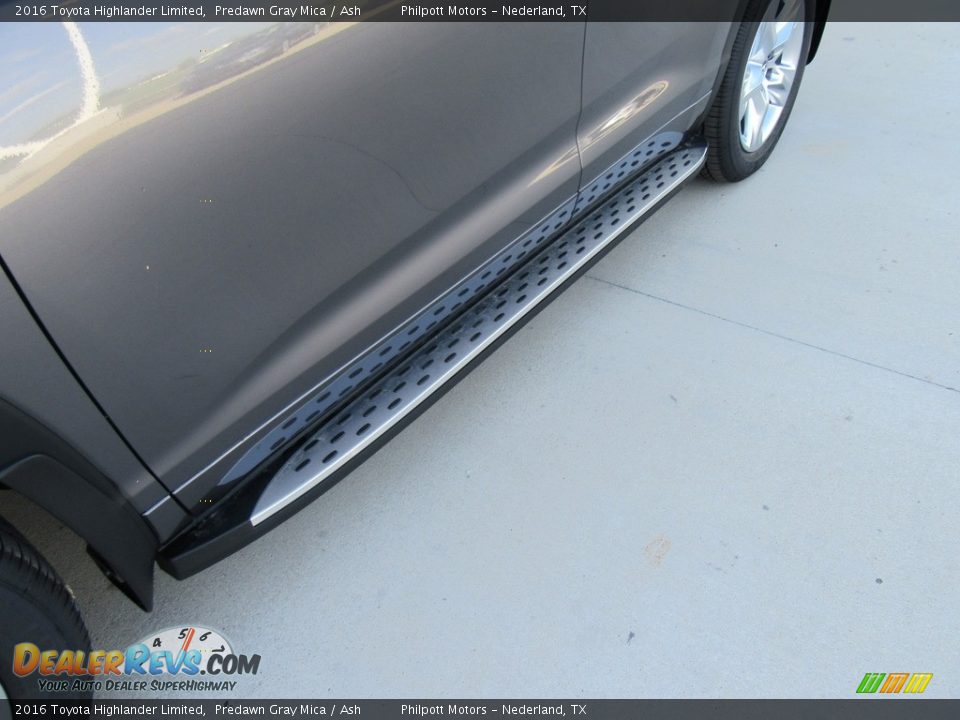 2016 Toyota Highlander Limited Predawn Gray Mica / Ash Photo #12