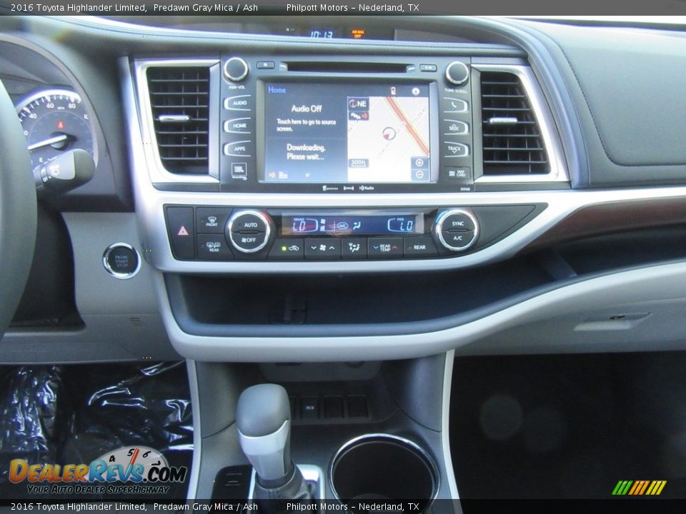 2016 Toyota Highlander Limited Predawn Gray Mica / Ash Photo #27
