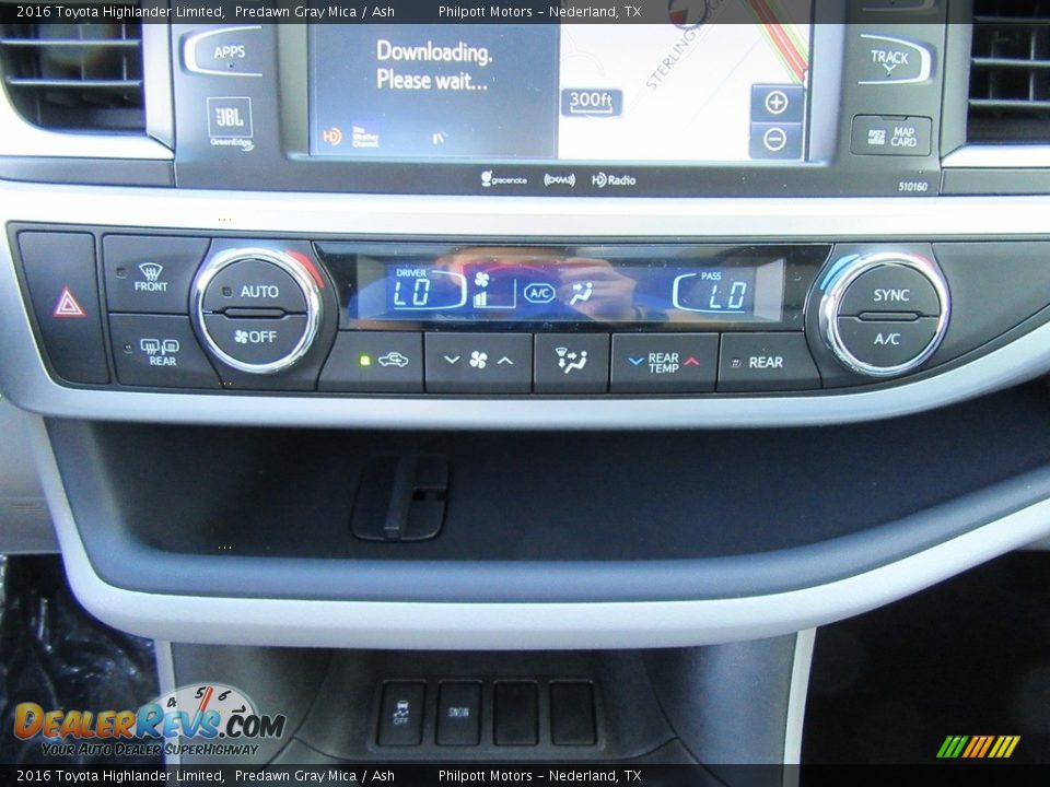 2016 Toyota Highlander Limited Predawn Gray Mica / Ash Photo #29