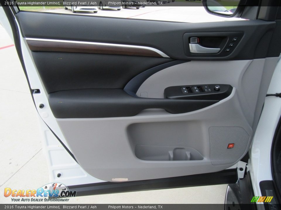 2016 Toyota Highlander Limited Blizzard Pearl / Ash Photo #21