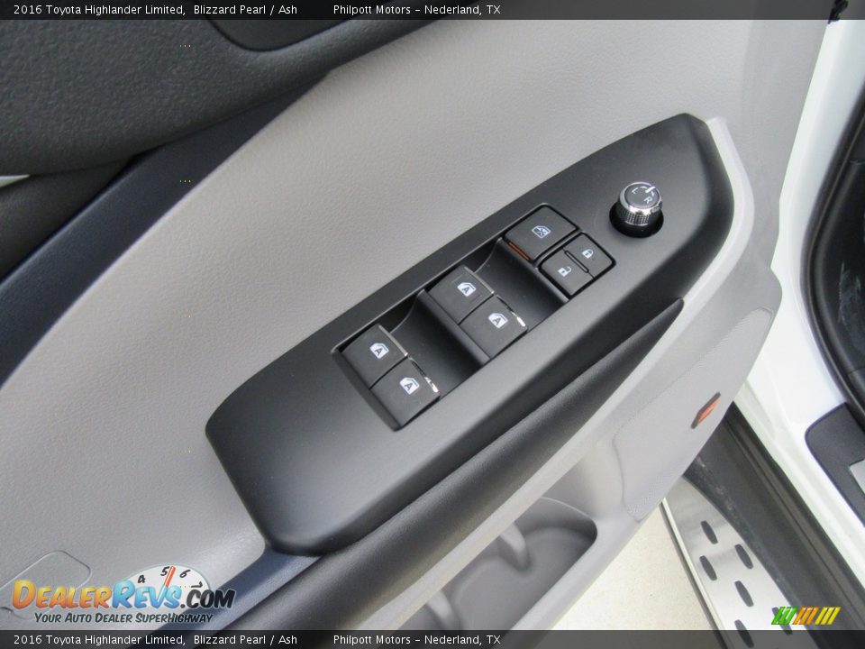 2016 Toyota Highlander Limited Blizzard Pearl / Ash Photo #22