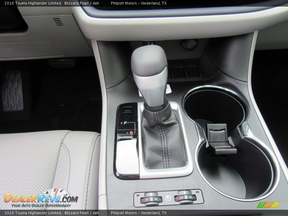 2016 Toyota Highlander Limited Blizzard Pearl / Ash Photo #30
