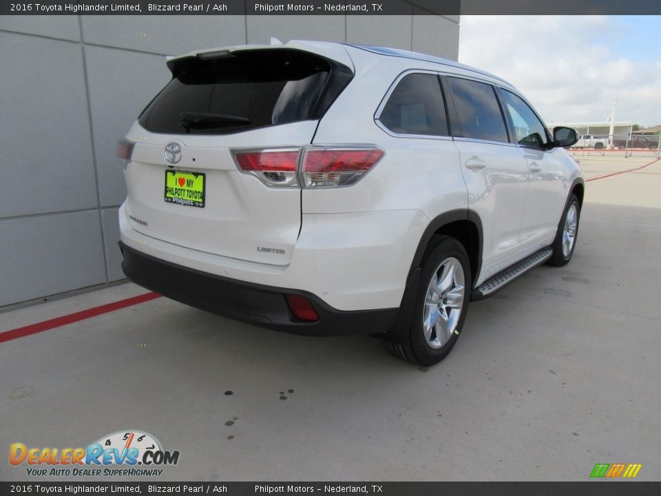 2016 Toyota Highlander Limited Blizzard Pearl / Ash Photo #4