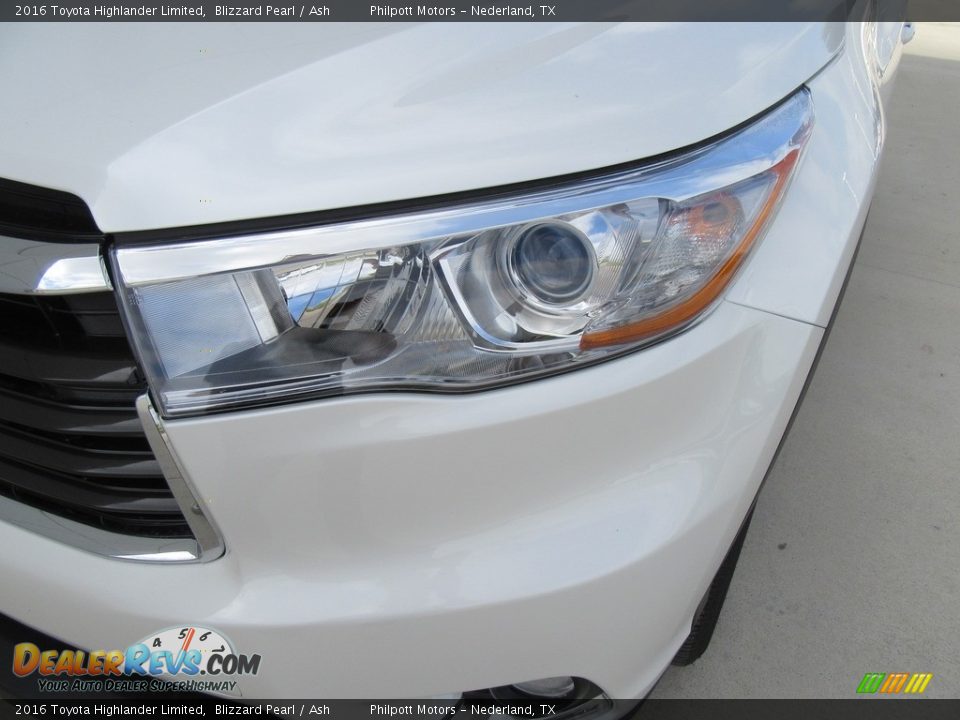 2016 Toyota Highlander Limited Blizzard Pearl / Ash Photo #9