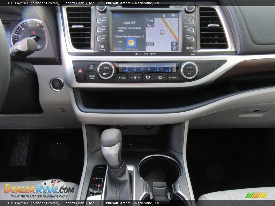 2016 Toyota Highlander Limited Blizzard Pearl / Ash Photo #27