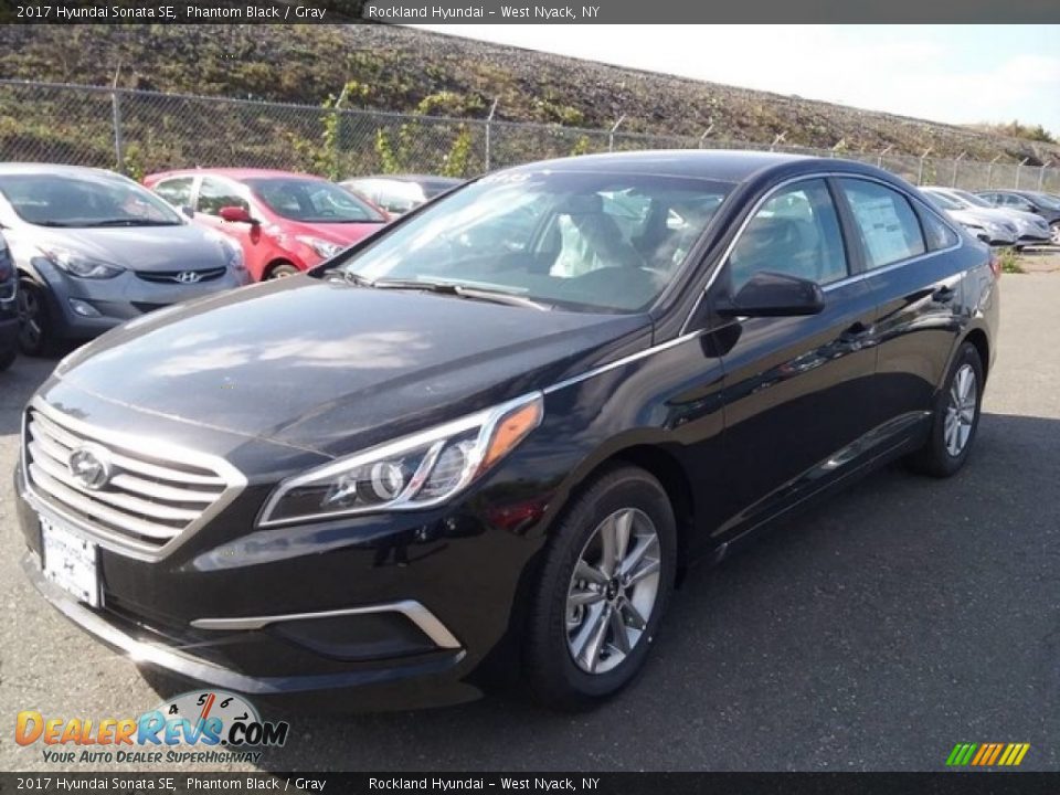 2017 Hyundai Sonata SE Phantom Black / Gray Photo #1