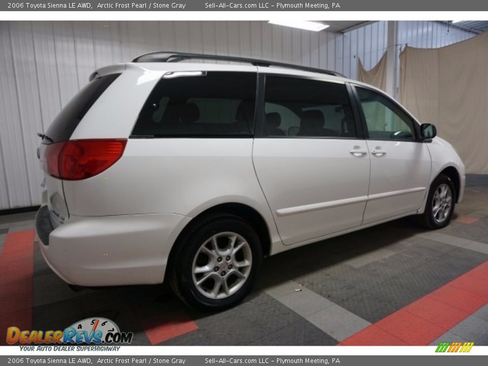 2006 Toyota Sienna LE AWD Arctic Frost Pearl / Stone Gray Photo #7