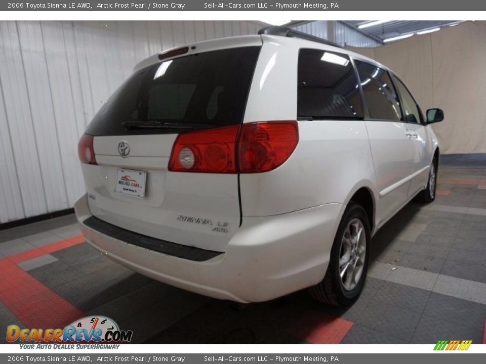 2006 Toyota Sienna LE AWD Arctic Frost Pearl / Stone Gray Photo #8