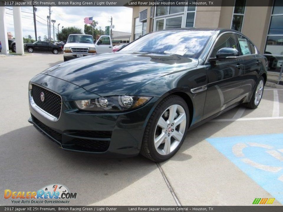 Front 3/4 View of 2017 Jaguar XE 25t Premium Photo #11