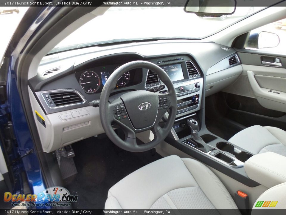 Gray Interior - 2017 Hyundai Sonata Sport Photo #9