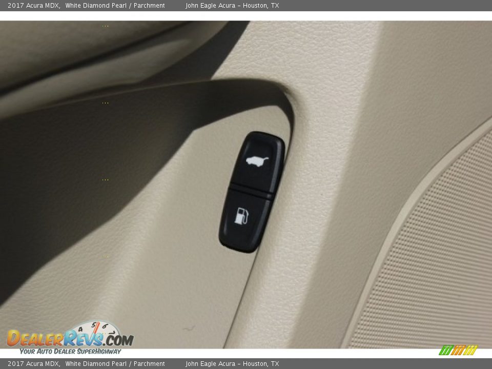 2017 Acura MDX White Diamond Pearl / Parchment Photo #18