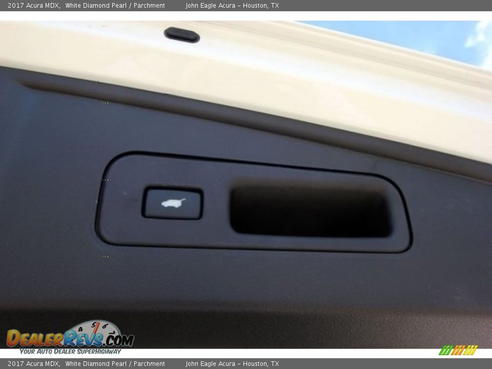 2017 Acura MDX White Diamond Pearl / Parchment Photo #27