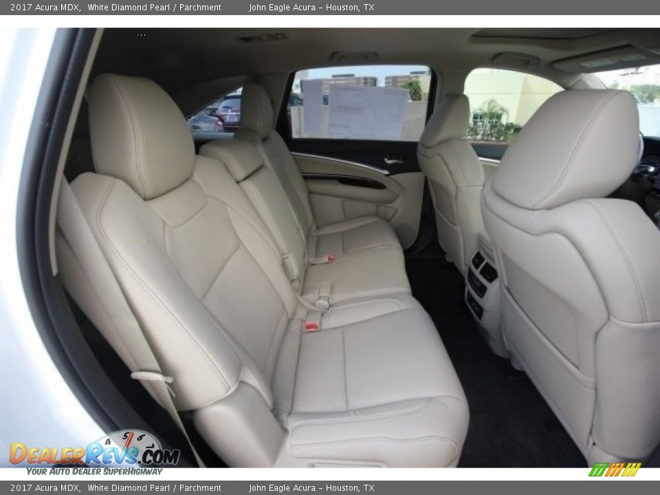 2017 Acura MDX White Diamond Pearl / Parchment Photo #29