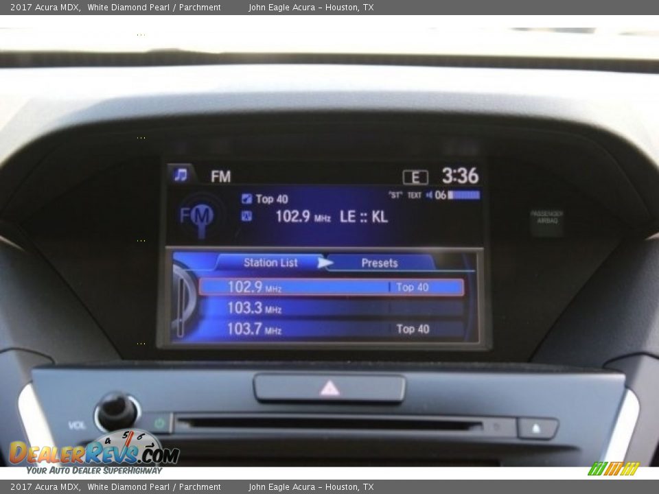 2017 Acura MDX White Diamond Pearl / Parchment Photo #36
