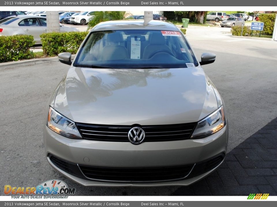 2013 Volkswagen Jetta SE Sedan Moonrock Silver Metallic / Cornsilk Beige Photo #3