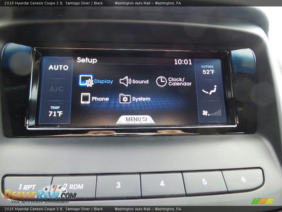 Controls of 2016 Hyundai Genesis Coupe 3.8 Photo #30