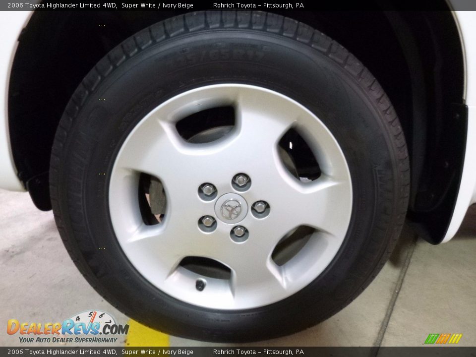 2006 Toyota Highlander Limited 4WD Super White / Ivory Beige Photo #15