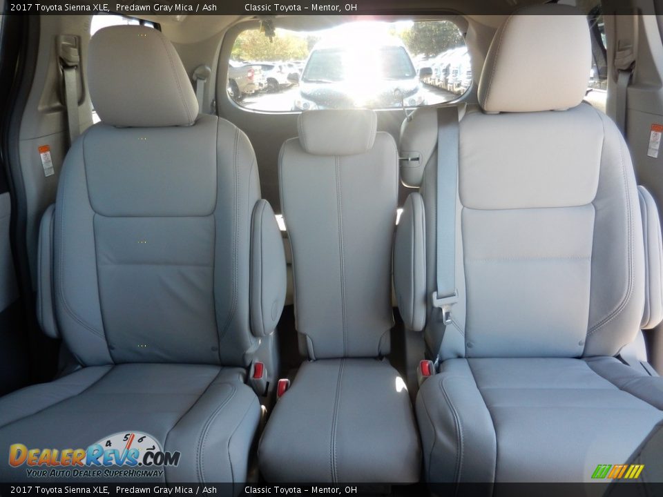 2017 Toyota Sienna XLE Predawn Gray Mica / Ash Photo #6