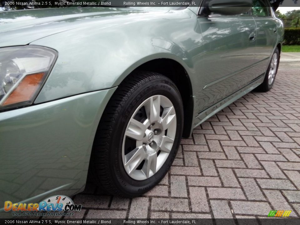 2006 Nissan Altima 2.5 S Mystic Emerald Metallic / Blond Photo #19