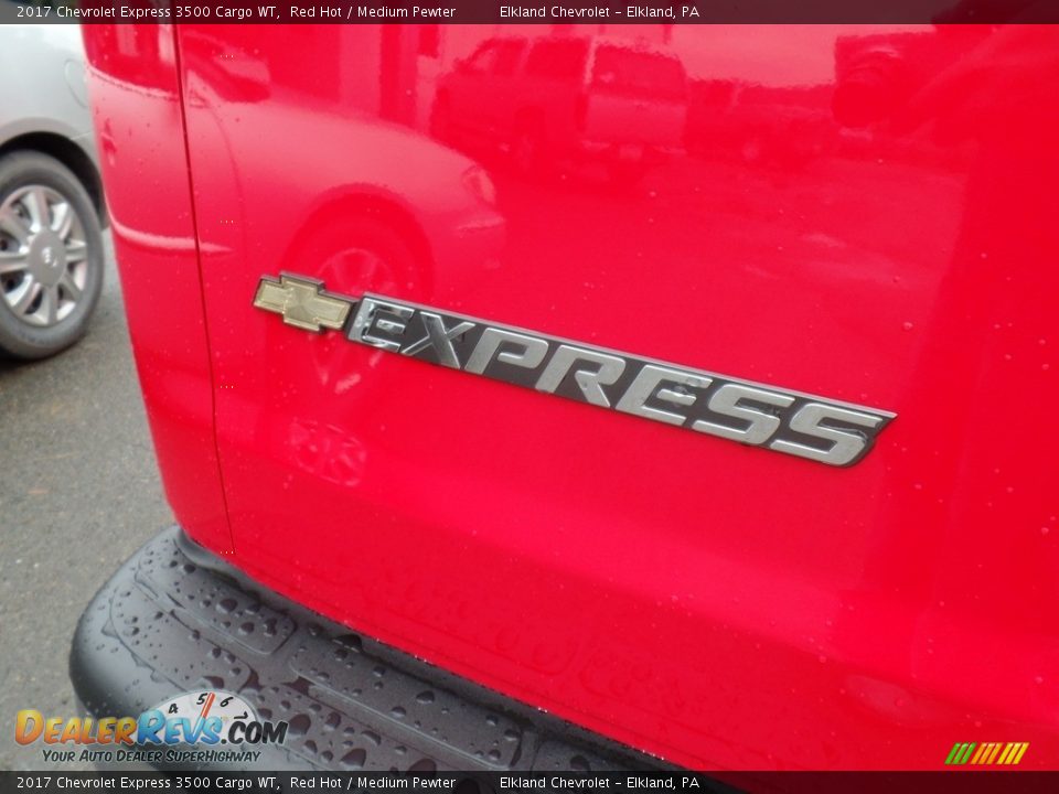 2017 Chevrolet Express 3500 Cargo WT Logo Photo #10